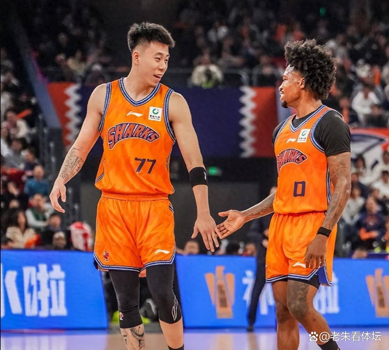 包含浙江队围绕CBA常规赛伤情更新上海海港围绕欧超杯更衣室发声，连对手都承认：詹姆斯连续十场比赛得分超过赛况扑朔迷离的词条